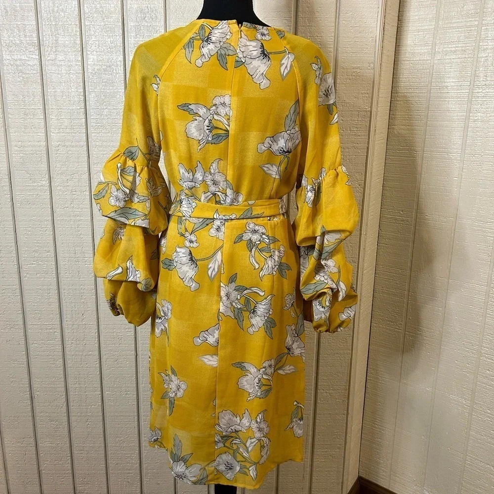 Chriselle X JOA Revive Floral Tiered Sleeve Dress, size large.